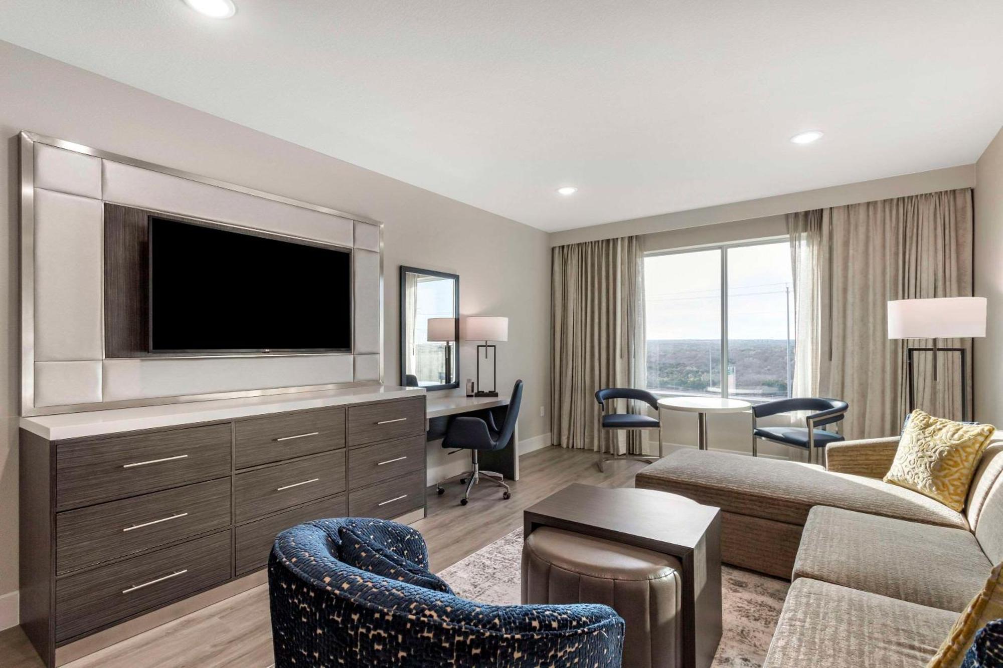 Cambria Hotel Austin Uptown Near The Domain Esterno foto