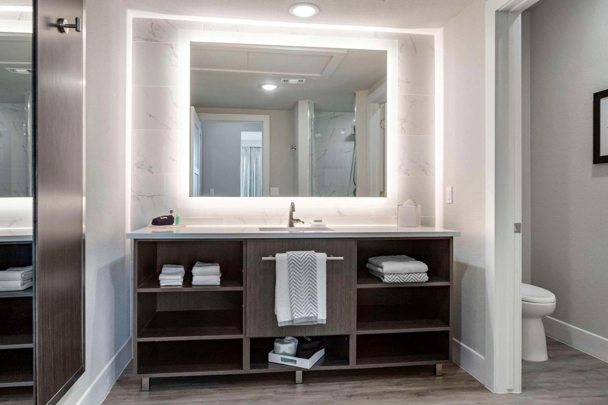 Cambria Hotel Austin Uptown Near The Domain Esterno foto