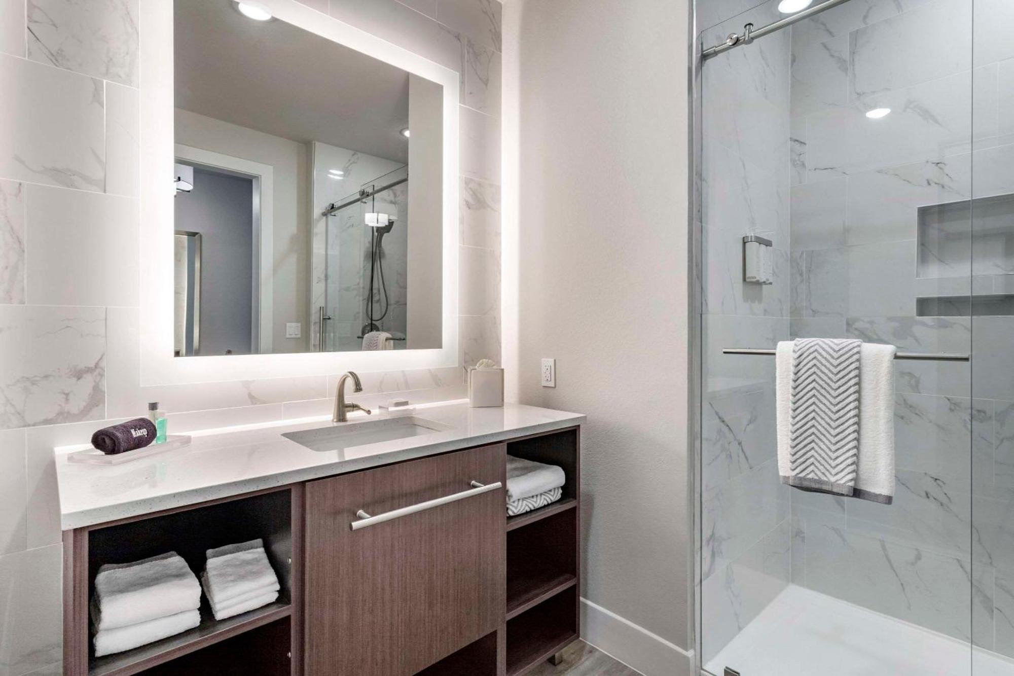 Cambria Hotel Austin Uptown Near The Domain Esterno foto